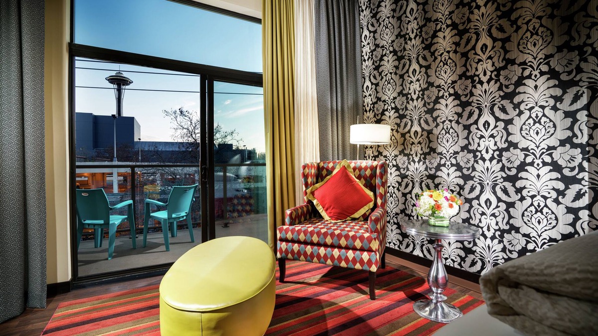 Lower Queen Anne Hotel | Staypineapple, The Maxwell Hotel, Seattle Center Seattle
