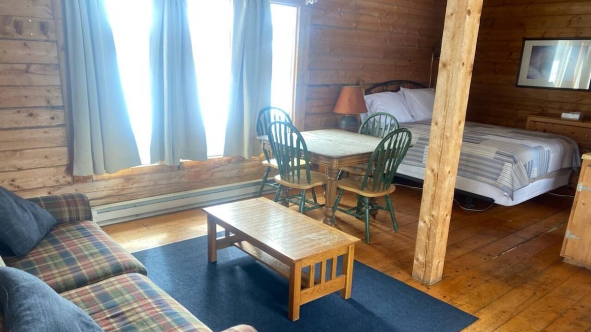Clark Cabin | Steamboat Lake Outpost, One-Bedroom-Studio Cabins