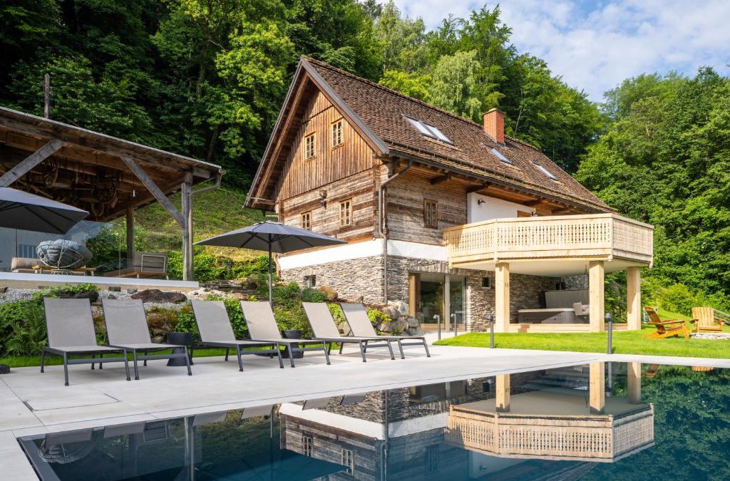 Sankt Nikolai im Sausal House | steiRerBLiCke - Vinothek Petzles