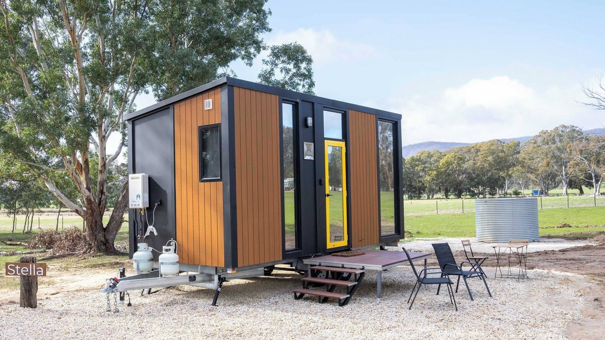 Warrenmang House | Stella at Sheltered Paddock by Tiny Away