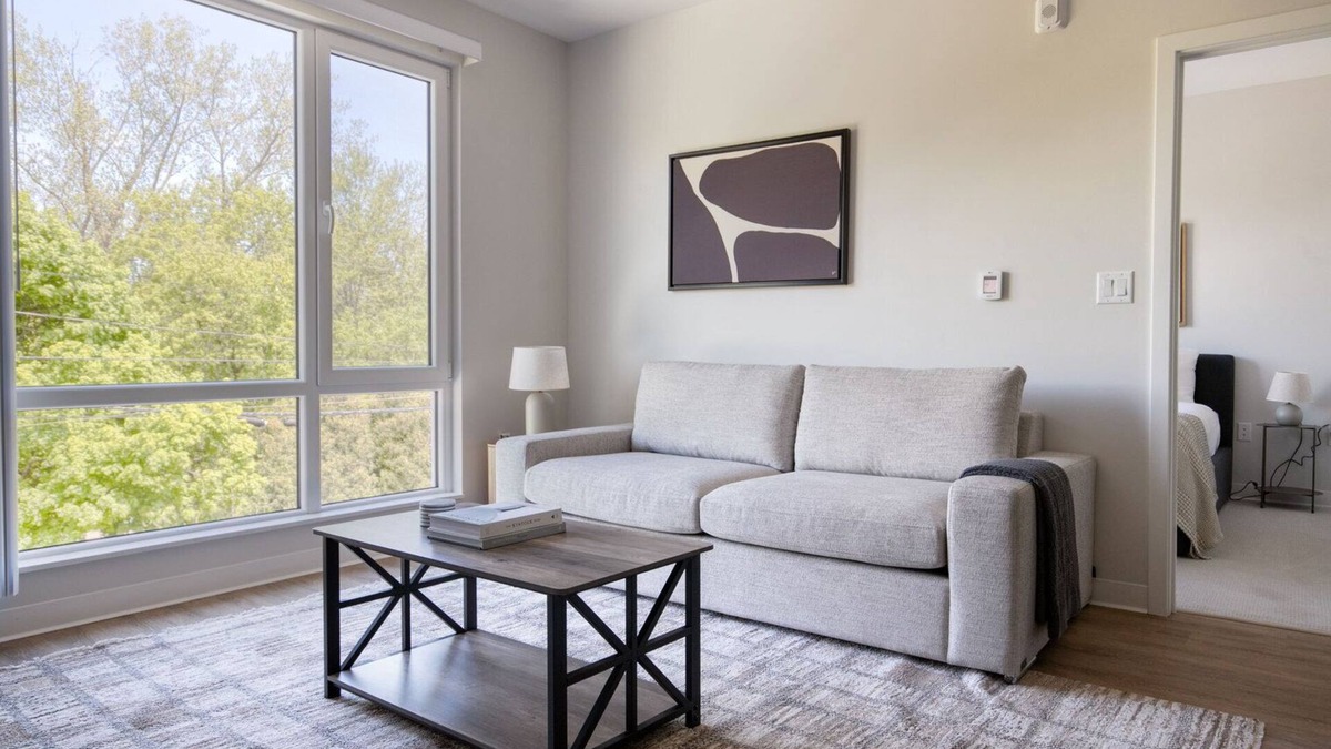 Lower Washington - Mount Hope Apartment | Stellar Roslindale 2BR w/Gym & W/D, walk to T stop, by Blueground