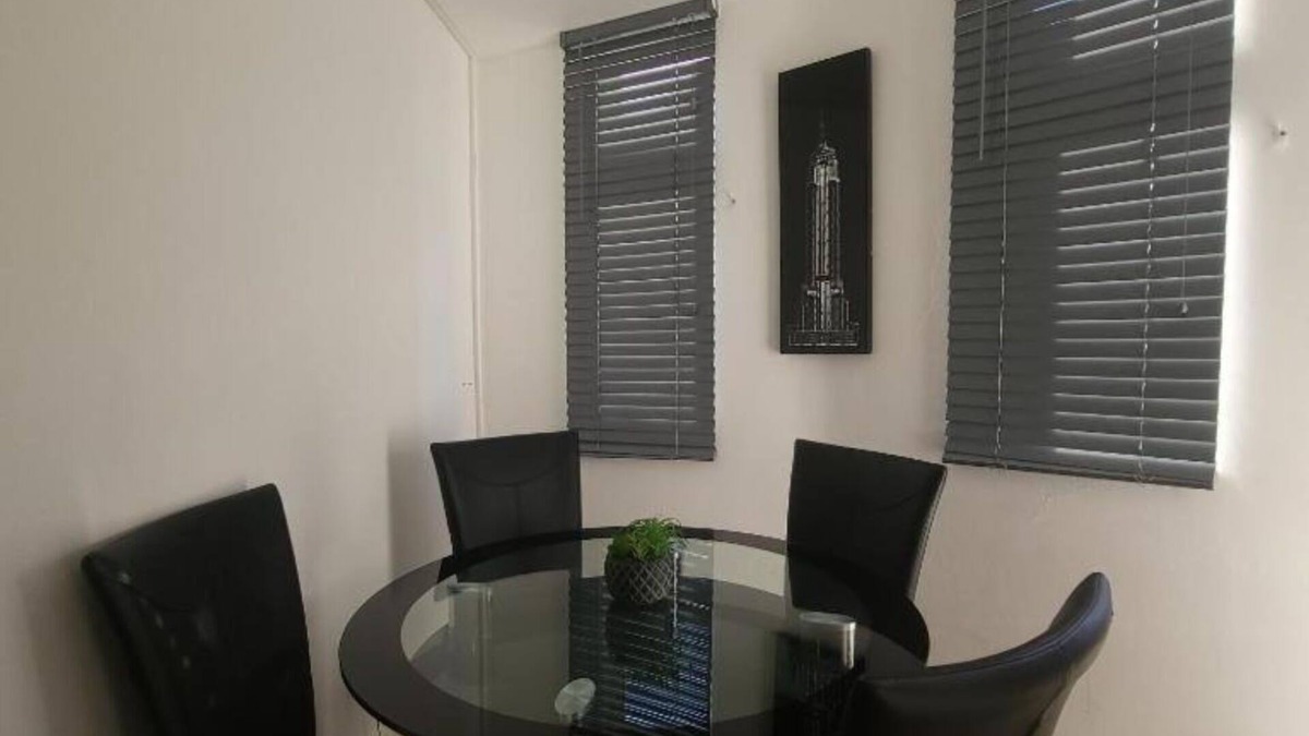 Patchway Apartment | Steller Suite, 3 Single Beds