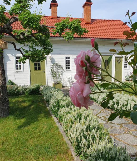 Borensberg Apartment | Stenkullens gårdshus