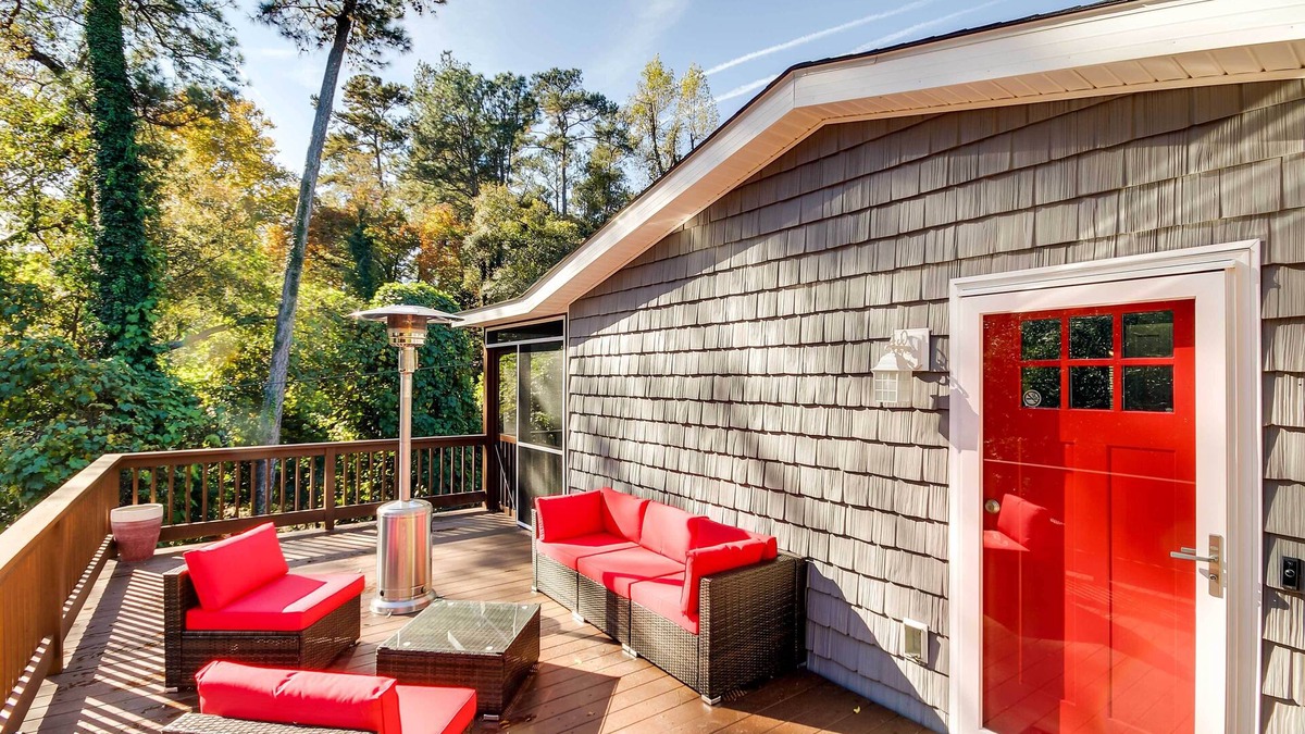 Rosewood House | Step-Free Home w/Fire Pit - 3 Miles to USC!