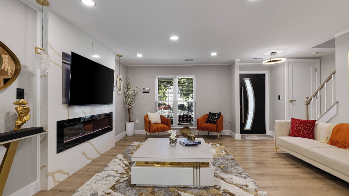 Lake Ridge Condo | Step into Absolute luxury, Smart Home