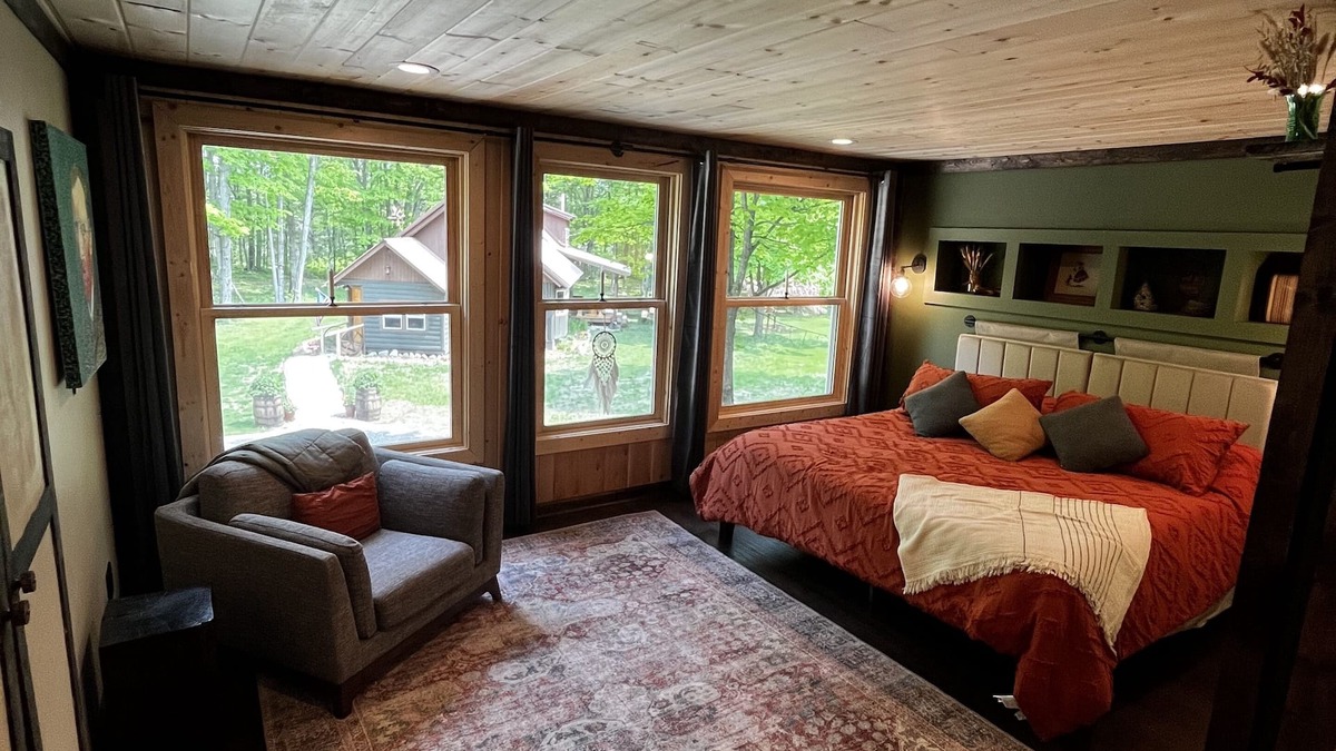 Elmira House | Step into Pure Michigan with hiking trails- 60 Acres by Boyne Mountain