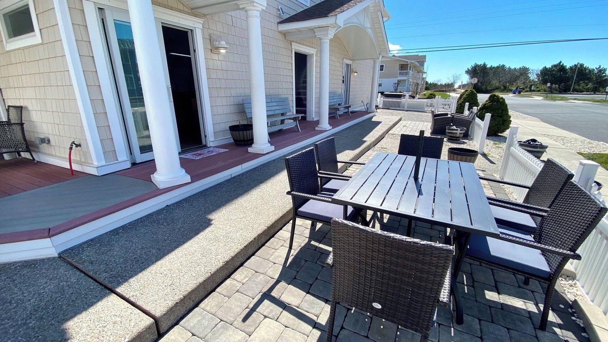 Brigantine Condo | Steps 2 Beach- Family, Walk 2 Downtown, Close 2 AC.