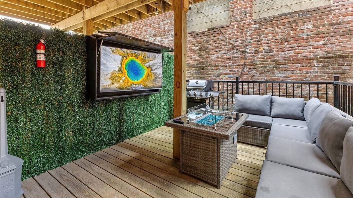 Lockerbie Square Apartment | Steps away from Mass Ave Restaurants and Big Patio