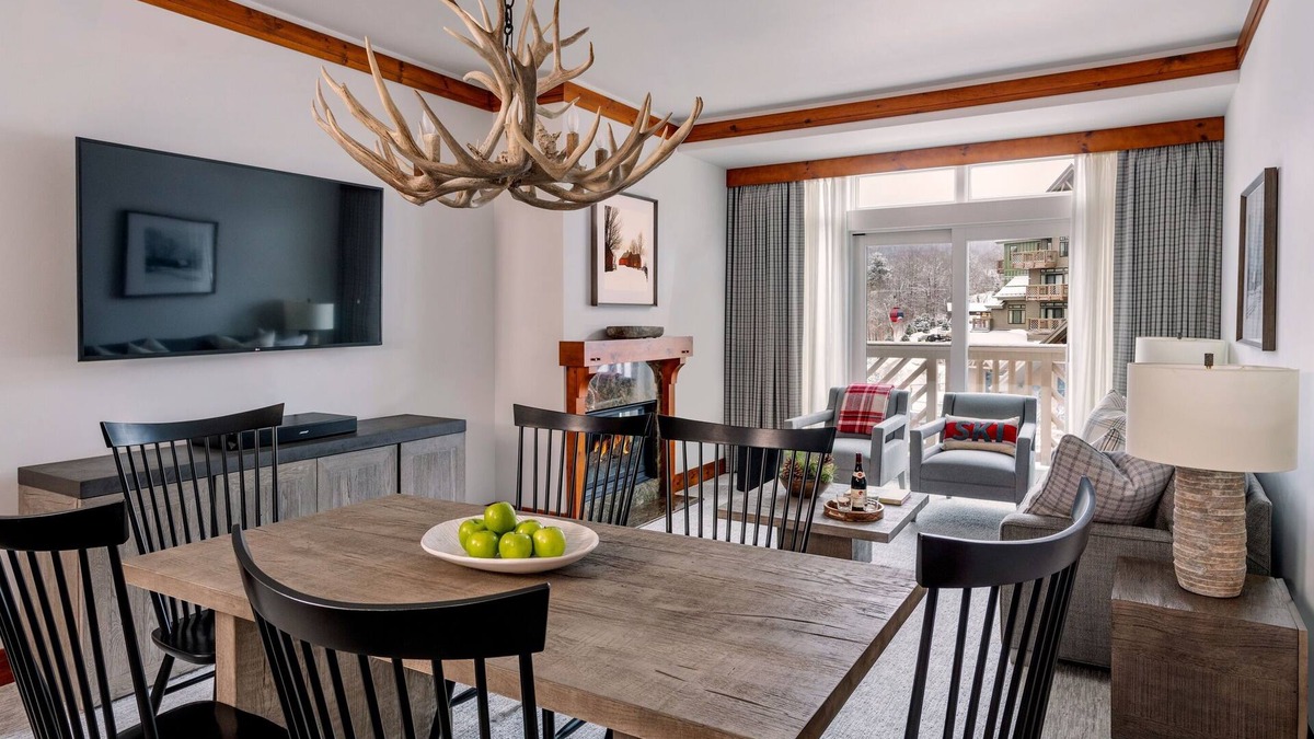 Stowe Area Condo | Steps Away - Lux 3 BR in Lodge at Spruce Peak