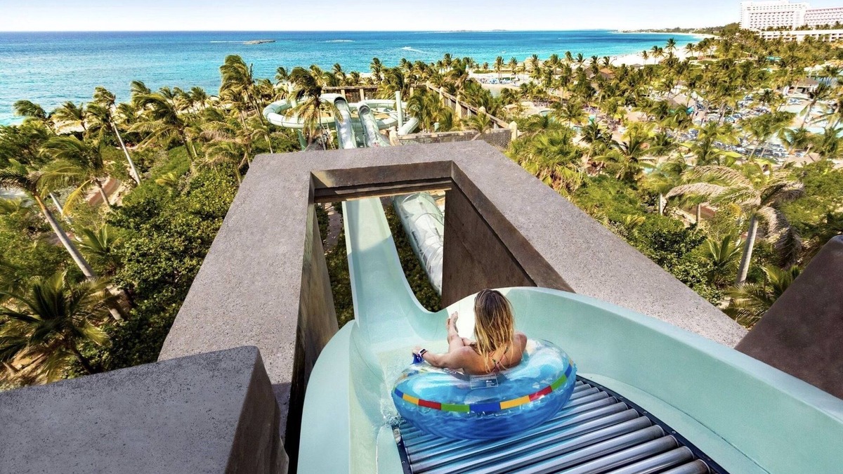 Paradise Island Villa | Steps from Atlantis Waterpark + Passes for 10 Guests at Harborside Resort