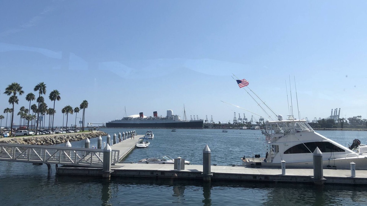 Harbor House | Steps from the sand, well-stocked, clean, family beach home. AC & easy pkg.