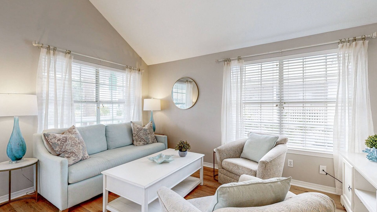 Clipper Cove House | Steps to beach & community pool, dog-friendly, great location