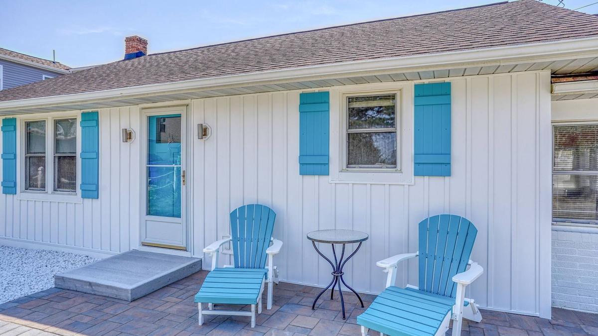 Broadkill Beach Cottage | "STEPS TO SAND - Two Cottage Classic Gem Retreat"