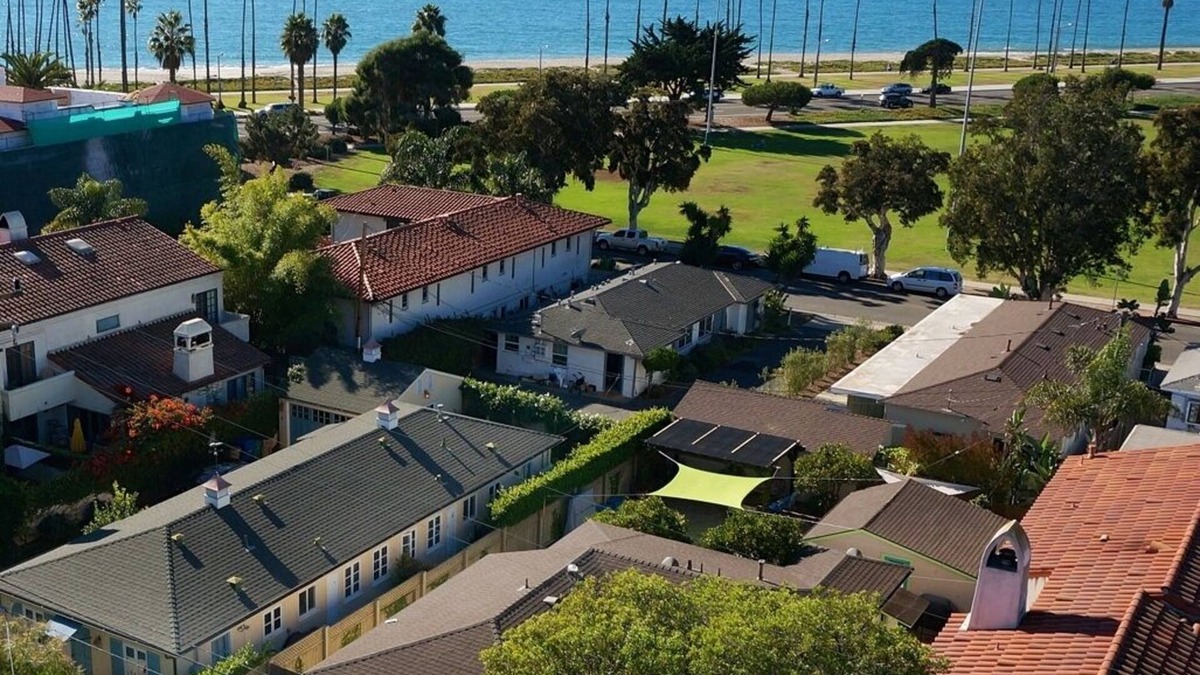 East Beach Cottage | Steps to the Sand: Enjoy beach views & a private fenced yard. Great for families