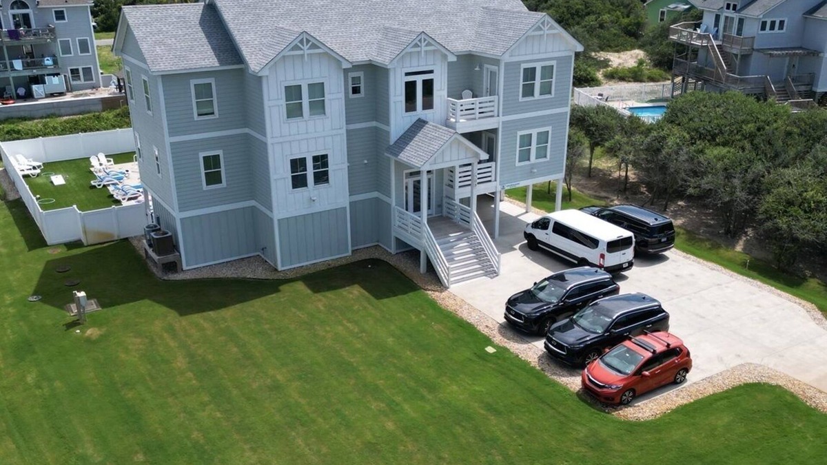 Ocean Sands House | Steps to the sand! Oceanviews-275' To Beach Access*Elevator*Pool