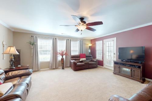 Murrells Inlet Apartment | Sterling Pointe 120-A at Wachesaw III