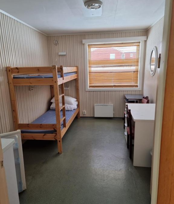Tysfjord Hostel | Stetinden National Mountain Lodge