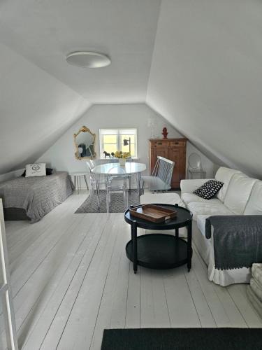 Garsnas Apartment | Stiby stugan