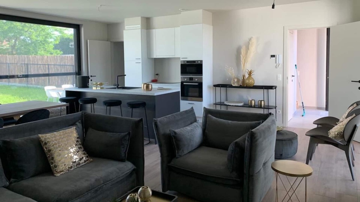Hoepertingen House | Stijlvolle Woning in Borgloon, Belgium