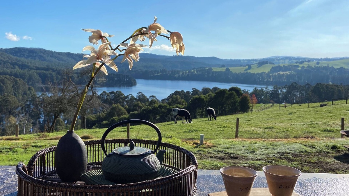 Jindivick Other | Stillwater at Broughton Hall. Jindivick. Fireside lake views. Tranquil getaway.