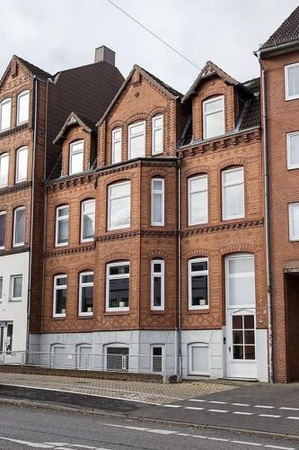 Russee - Hammer Apartment | Stilvolle Altbauwohnung in zentraler Lage