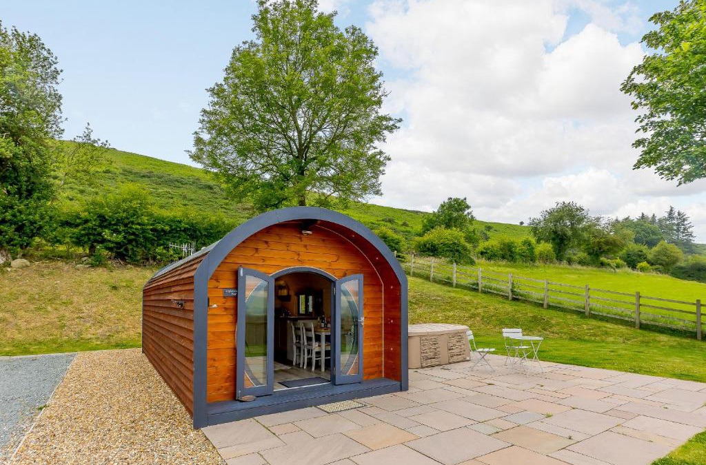 Kingswood House | Stiperstones Pod