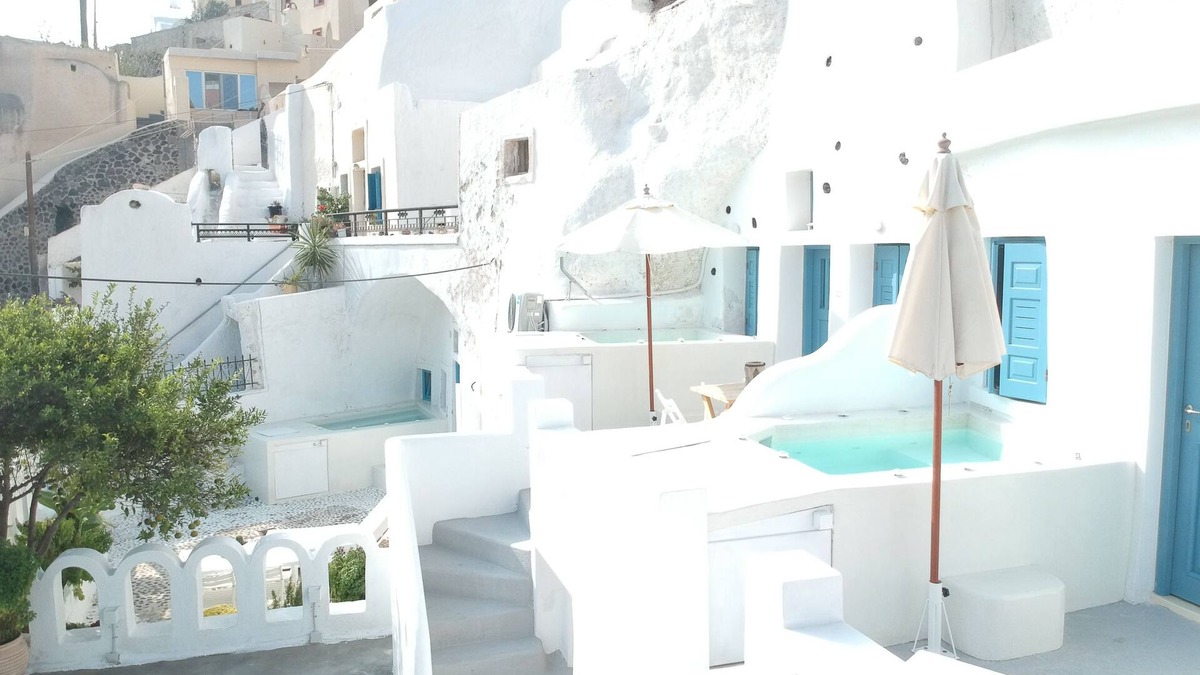 Messaria Apartment | Stoa Cave Villas