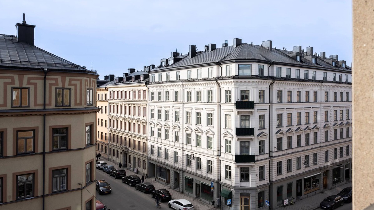 Norrmalm Apartment | Stockholm Loft Haven 3 Beds in a 1-Bedroom Gem