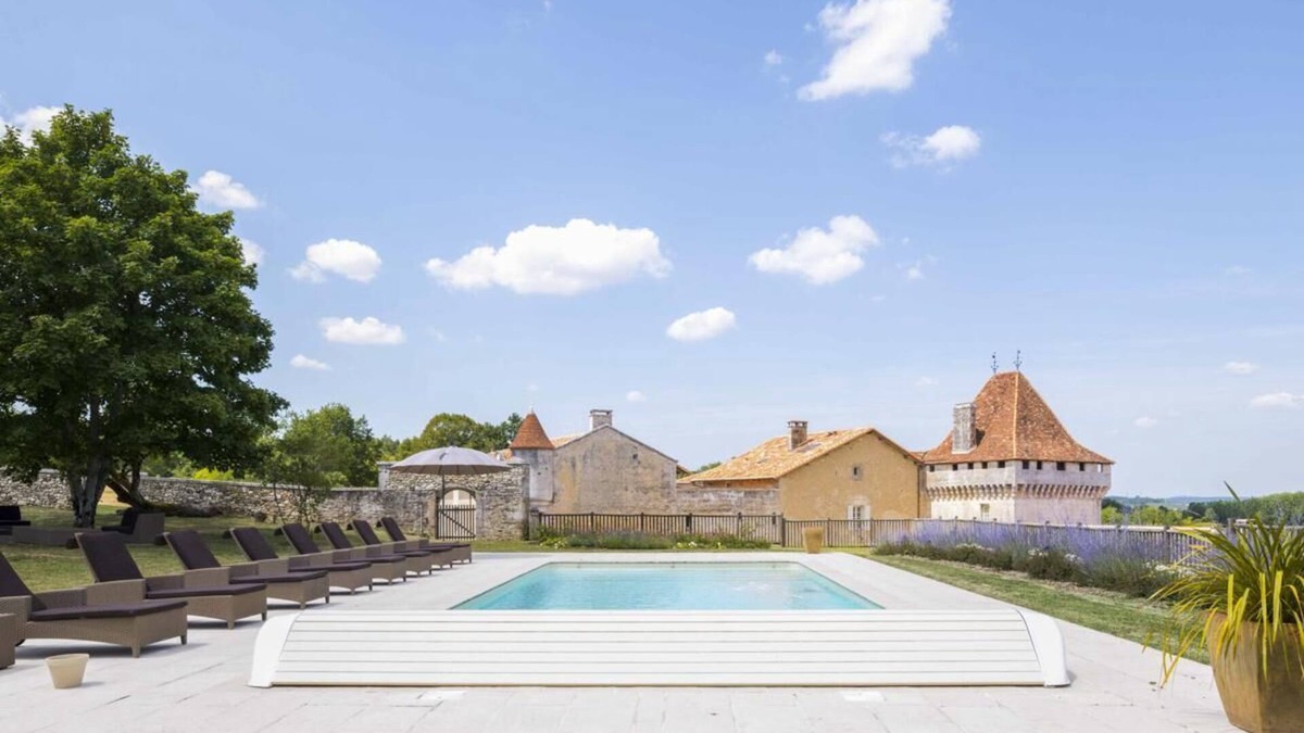 Vieux-Mareuil Other | Stone castle with private pool