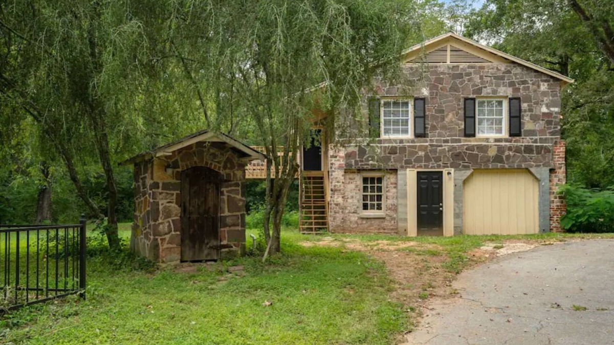 McCalla Cabin | Stone Cottage Convenient to UA, Hoover Met, Golf