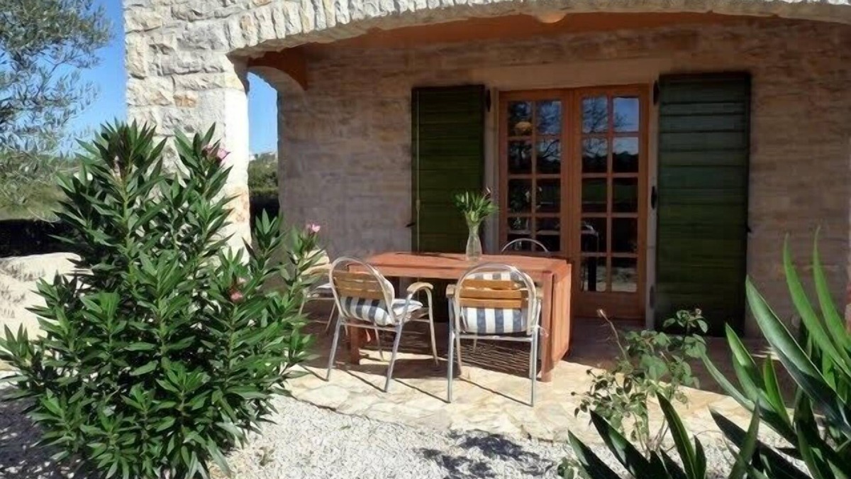 Musalez Cottage | Stone cottage in tranquil village location, 5km from Porec