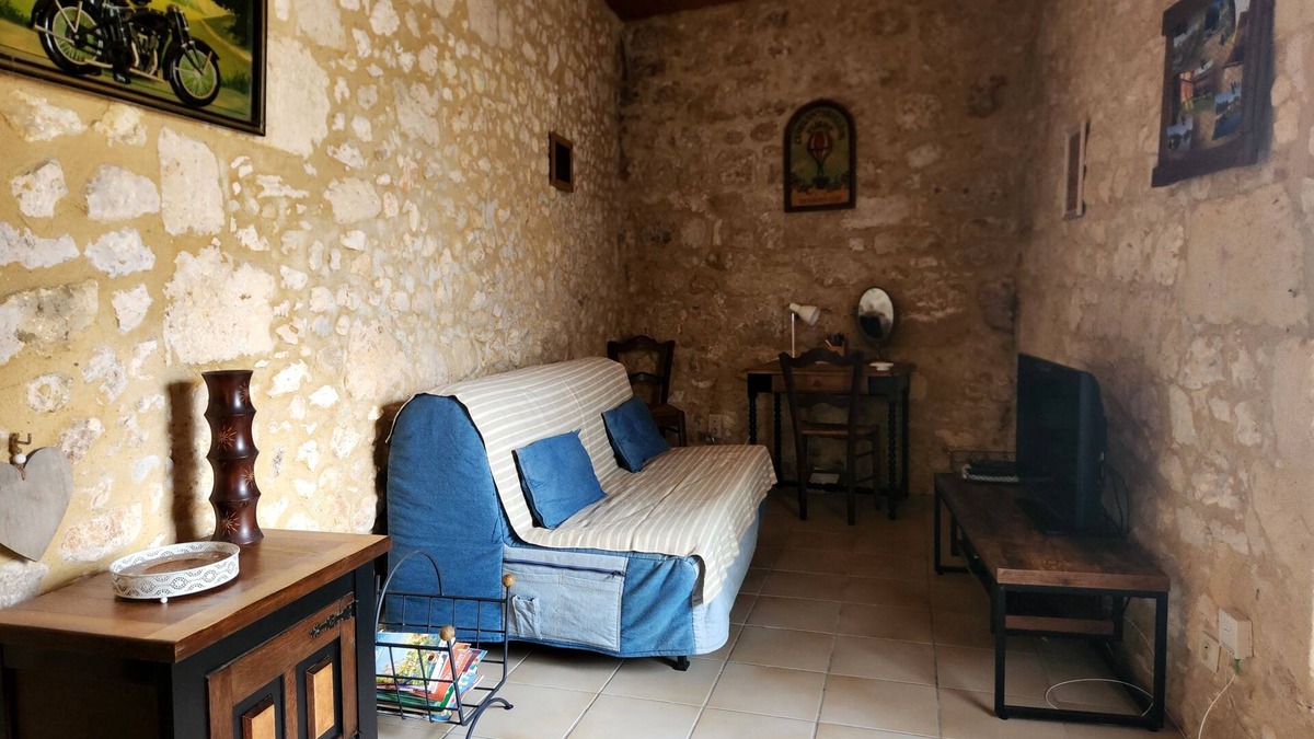 Couze-et-Saint-Front House | Stone house Between Bergerac and Sarlat Périgord