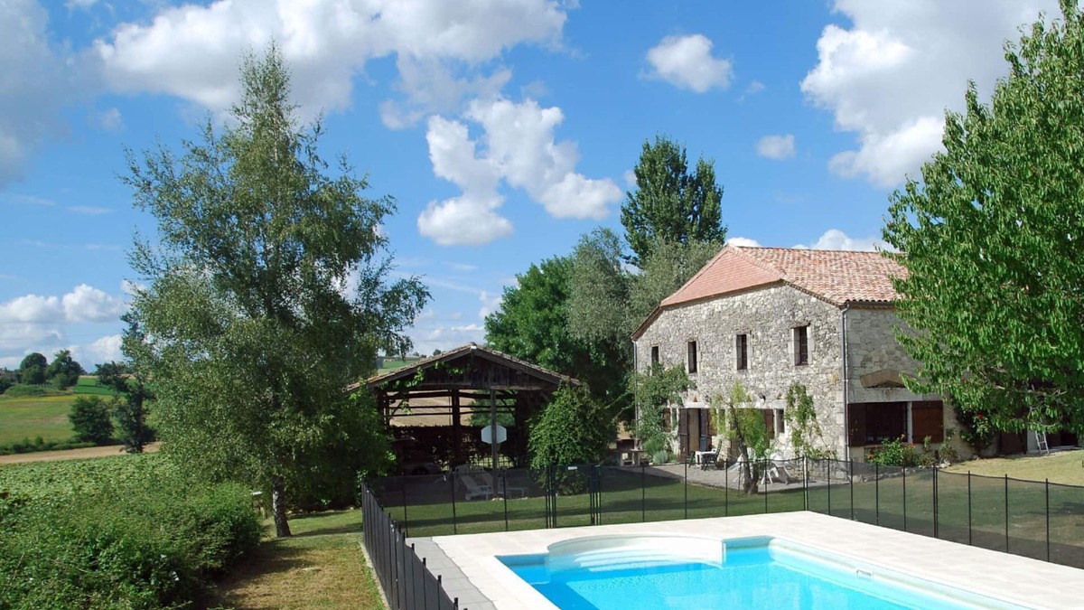 Levignac-de-Guyenne House | Stone house with a heated pool, views, big garden. Short drive to historic towns