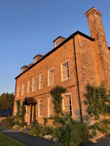 Kington Bed & Breakfast | Stone House