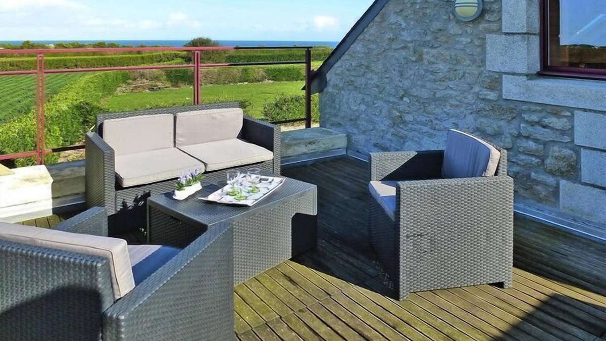 Cleder House | Stone House in Cleder near Sandy Beach