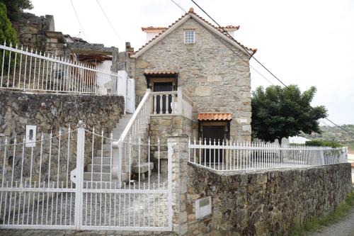 Cimbres House | Stone House