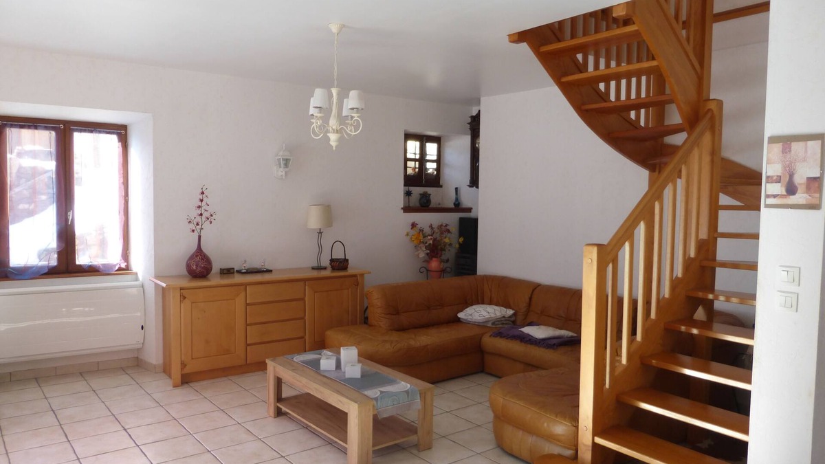 Besse House | Stone house with terrace in typical mountain village on GR 54