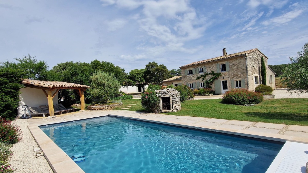 Taulignan House | Stone mas for 8 people with swimming pool on Taulignan