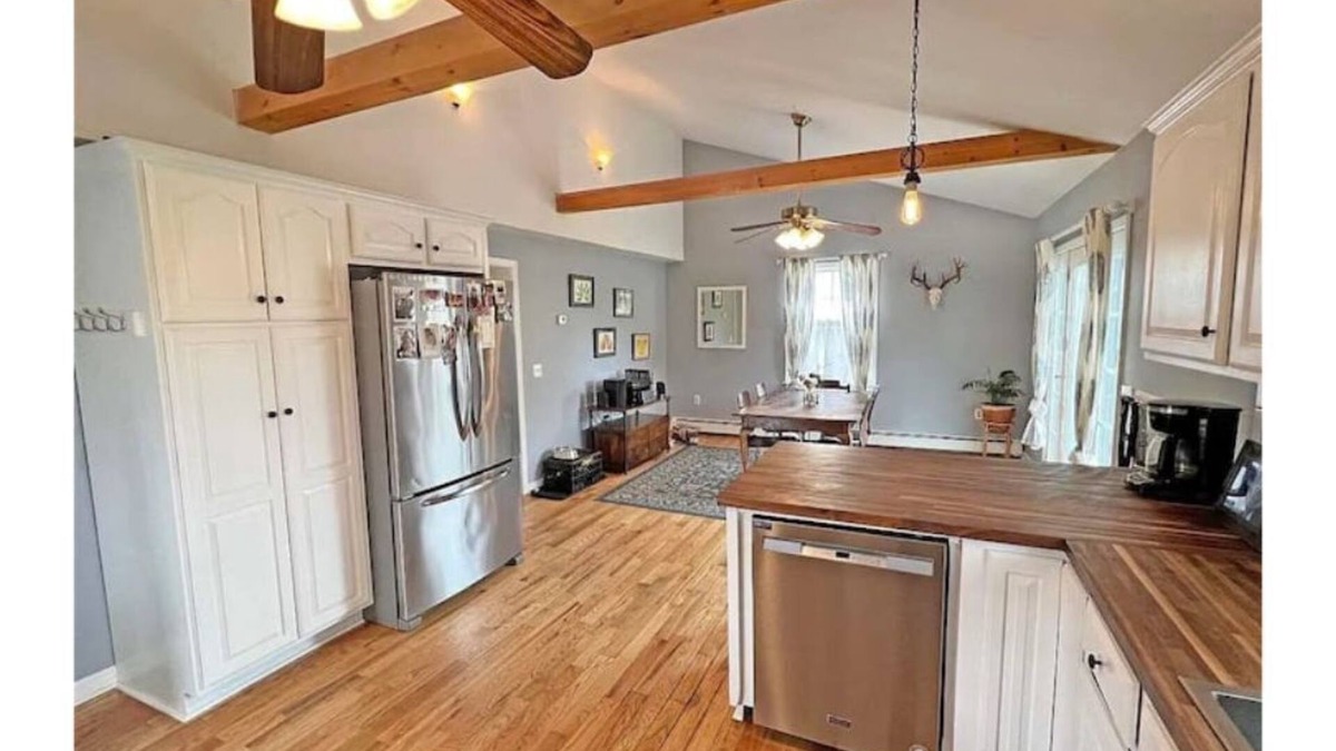 Town of Marbletown House | Stone Ridge Stunner