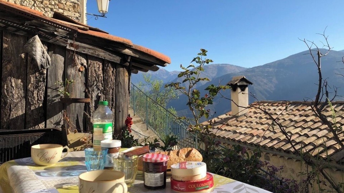 Bairols House | Stone tower in the heart of the village in the Mercantour Park, 45 minutes from Nice