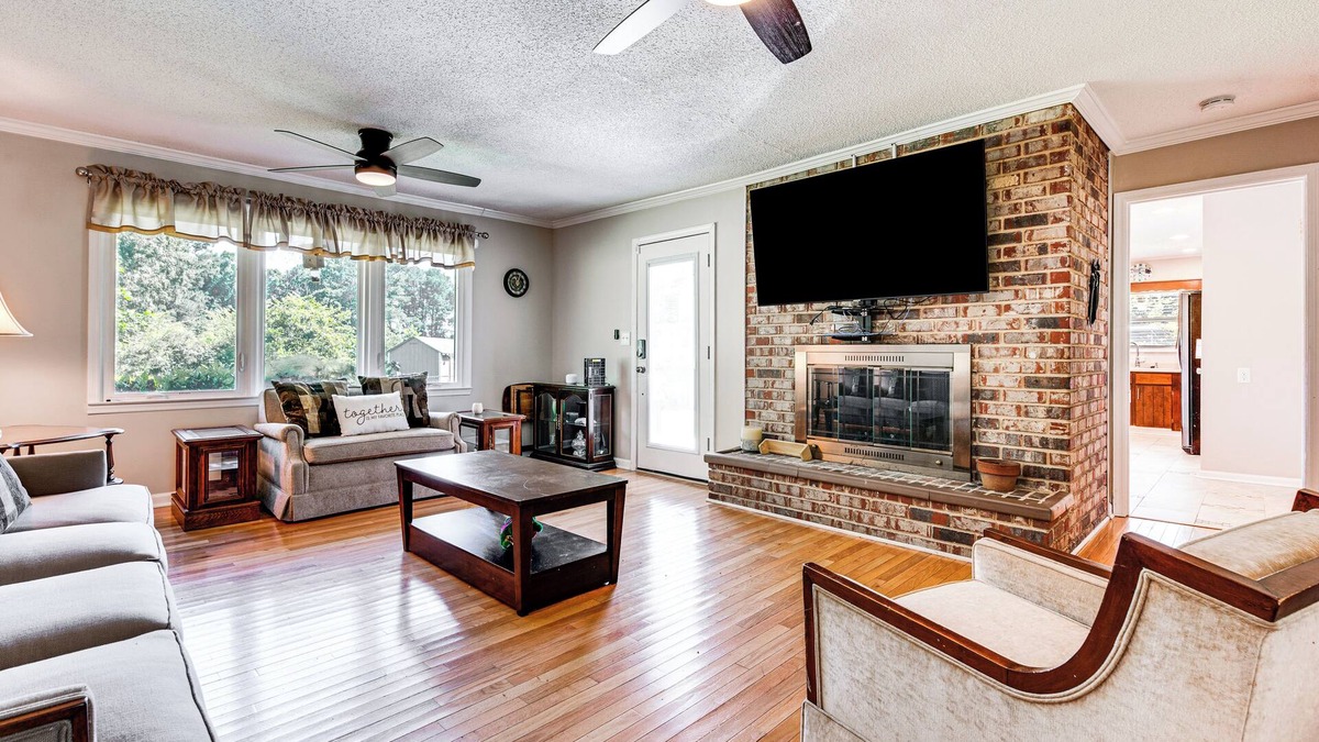 Lithonia House | Stonecrest Family Home: Close to Panola Mountain!