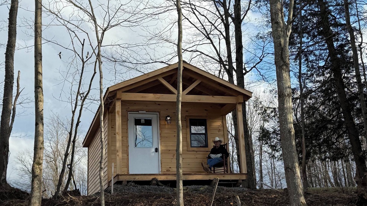 West Edmeston Cabin | Stonegate Golf Cabins