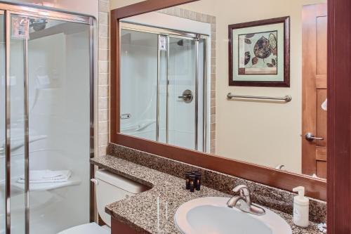 Big White Ski Resort Apartment | Stonegate Resort Unit C402