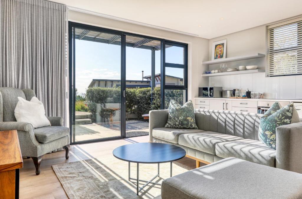 Westlake Apartment | Stonehurst Views - 1 Bed Flatlet