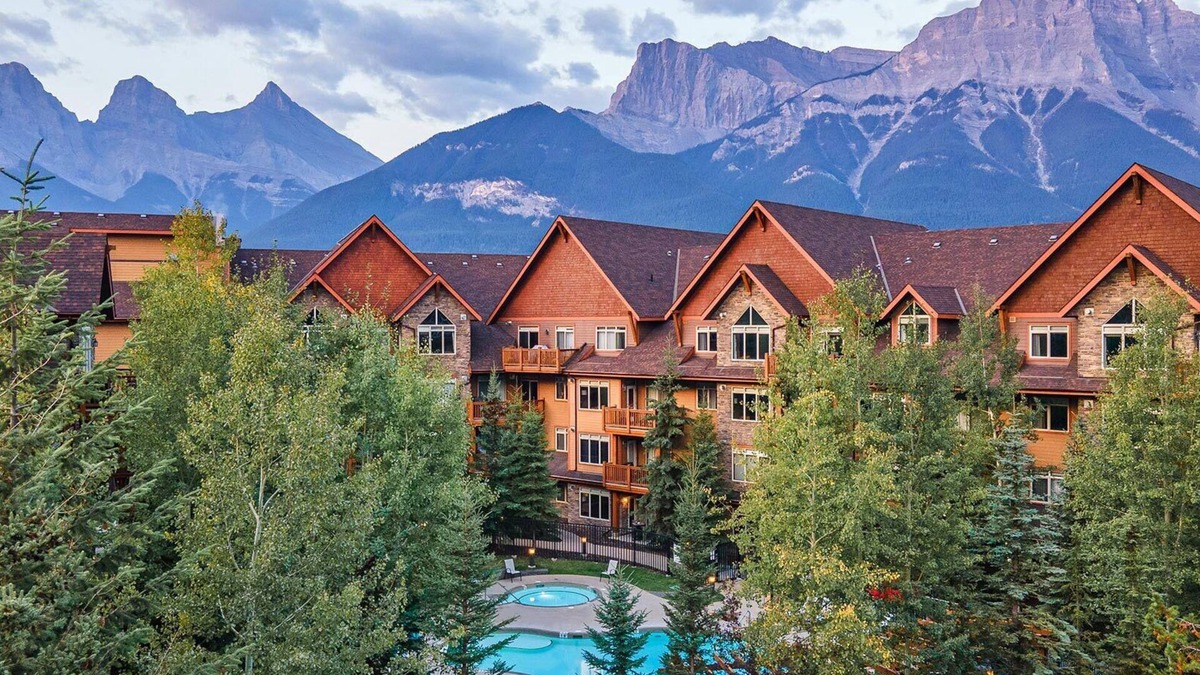 Canmore Resort | Stoneridge Mountain Resort