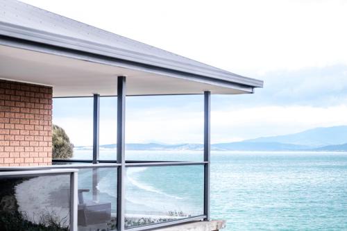 Primrose Sands House | Stones Throw