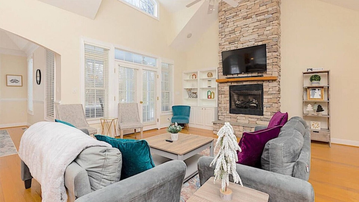 Nellysford Cottage | ❤️️Stoney Creek Cottage❤️️Minutes to Wintergreen!