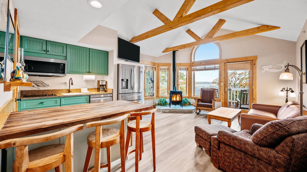 Maple City Condo | Stony Brook 23 | Top Floor, Heated Pool, Lake Michigan View