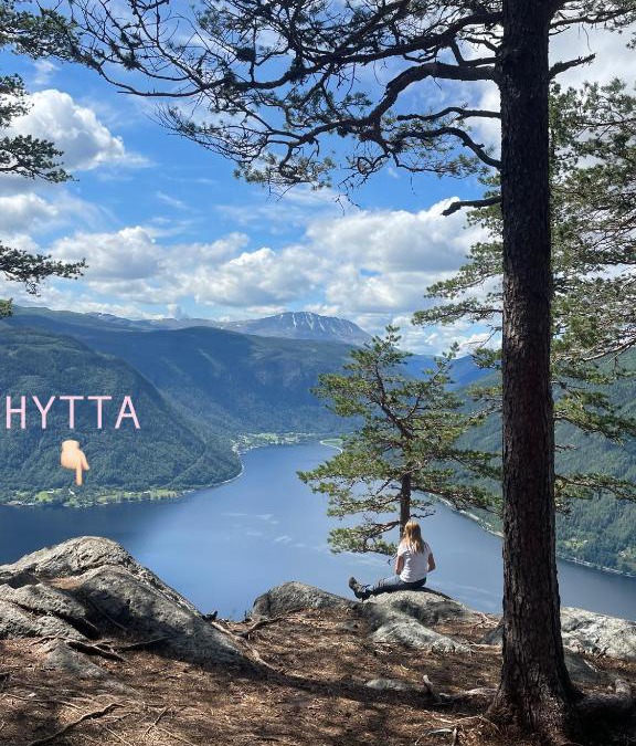Atra House | Stor hytte med 4 soverom og panoramautsikt over Tinnsjøen ved Rjukan og Gaustatoppen