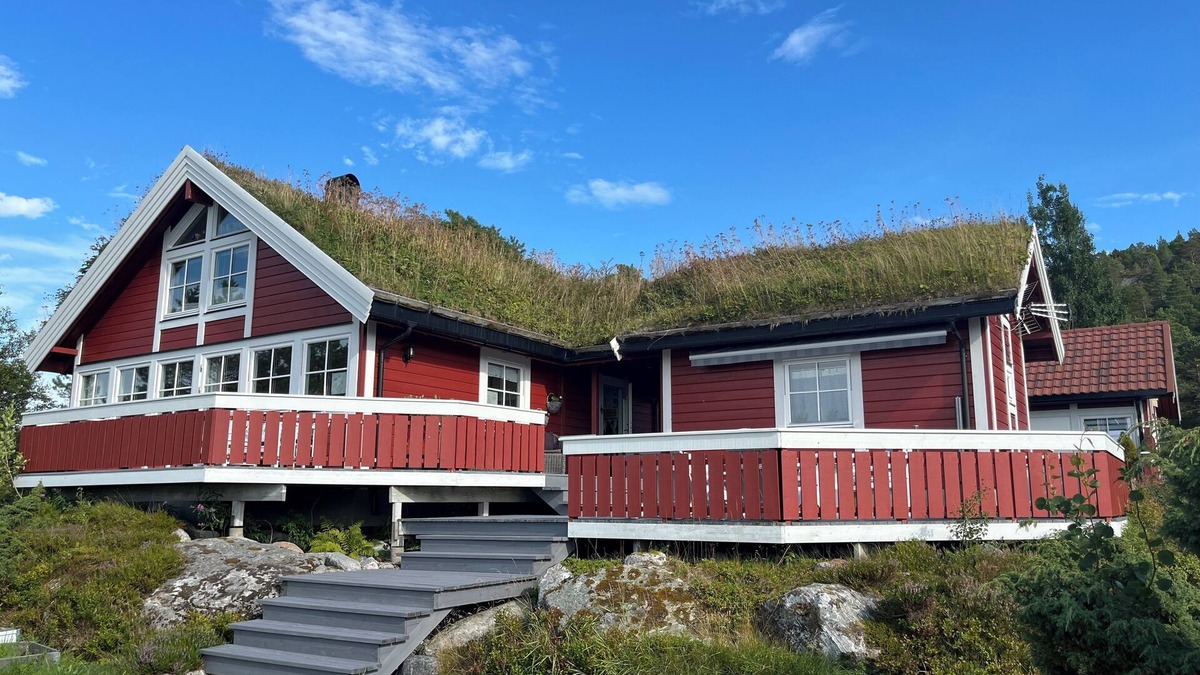 Bjugn Cottage | Stor Hytte med Praktfull Havutsikt